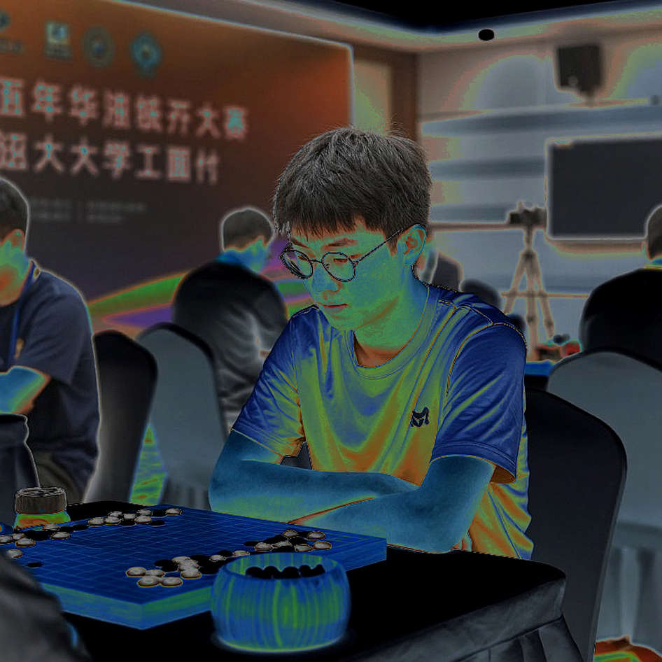 ChessBase Magazine #225: प्राग के 27 मिनिएचर, दस ओपनिंग फाइलें और एक उलटा हुआ अनुपात