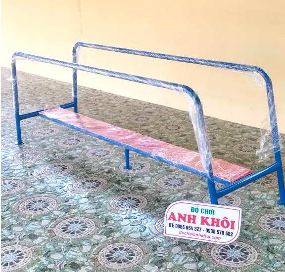 Thang leo cố định TL04