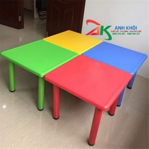 Bàn nhựa vuông 60cm BG19