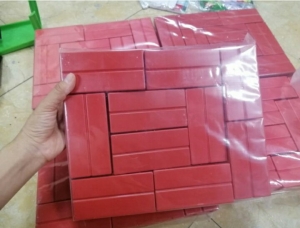 Gạch nhựa mầm non 20 viên