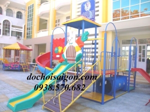 Cầu trượt mầm non